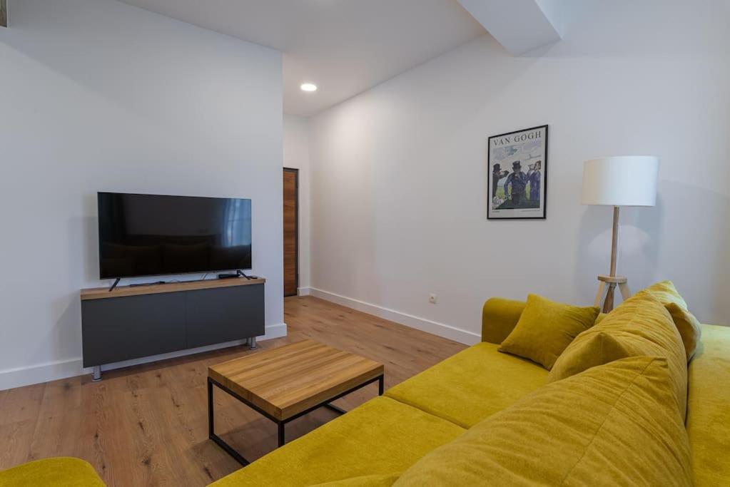 Fabrica Apartments 12 Cluj-Napoca Ngoại thất bức ảnh
